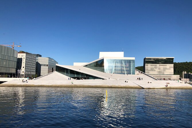 Oslo Panorama Tour With Holmenkollen Ski Jump and Vigeland Park - Vigeland Park Sculpture Walk
