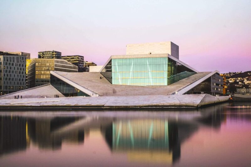 Oslo Private 3h Walking Tour - Tour Details