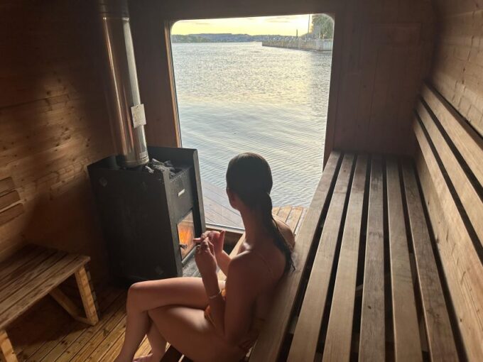 Oslo: Self-Service Public Floating Sauna Ticket - Getting to the Floating Sauna