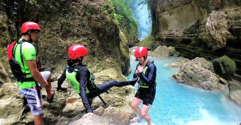 Oslob & Badian: Whaleshark Watching & Kawasan Canyoneering - Key Points