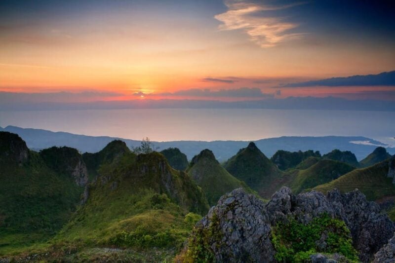 Osmeña Peak and Kandungaw Peak Hiking Trail - Key Points