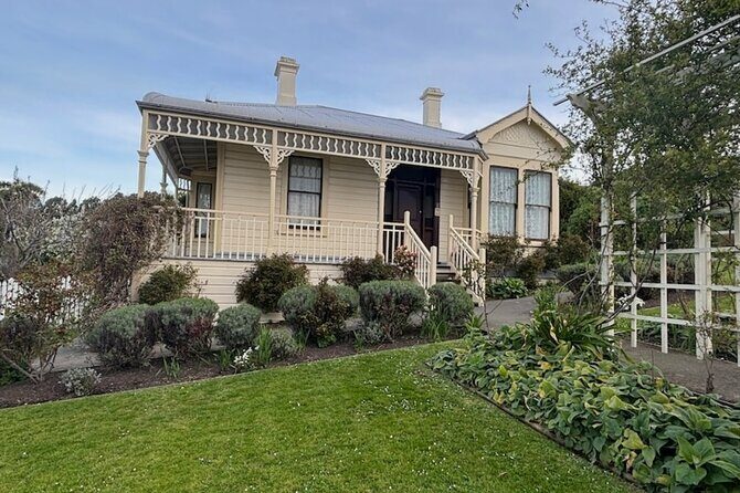 Otago Peninsula's Hidden Gems: A Self Guided Driving Tour - FAQ