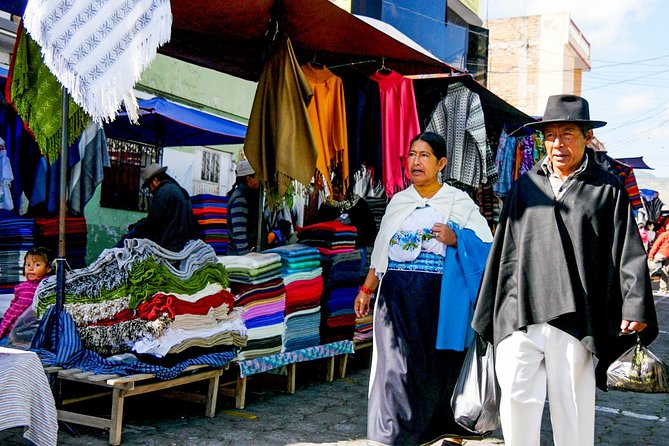 Otavalo, Cuicocha Lake and Peguche Waterfall From Quito - Private Tours - Itinerary Details