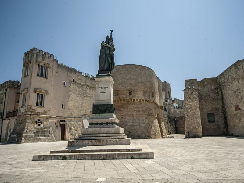 Otranto: 1.5-Hour Guided Walking Tour - Cancellation and Booking