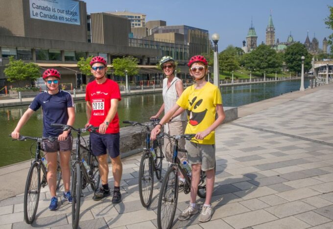 Ottawa: 2 or 3.5-Hour Sightseeing Bike Tour - Tour Highlights