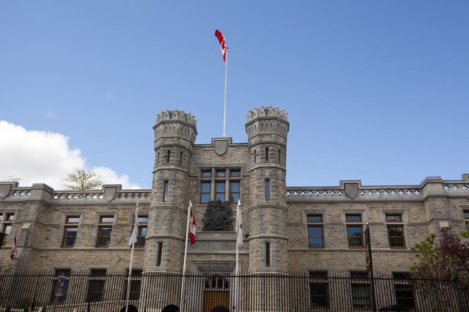 Ottawa: Best of Ottawa Small-Group Tour With Canal Cruise - Frequently Asked Questions