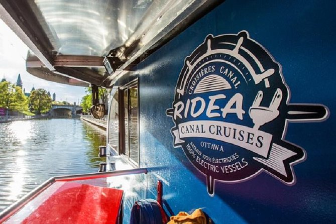 Ottawa Boat Cruise - Rideau Canal Cruise - Passing by Iconic Landmarks