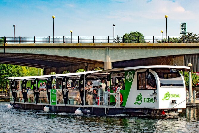 Ottawa Boat Cruise - Rideau Canal Cruise - Enjoying a Scenic Waterway Cruise