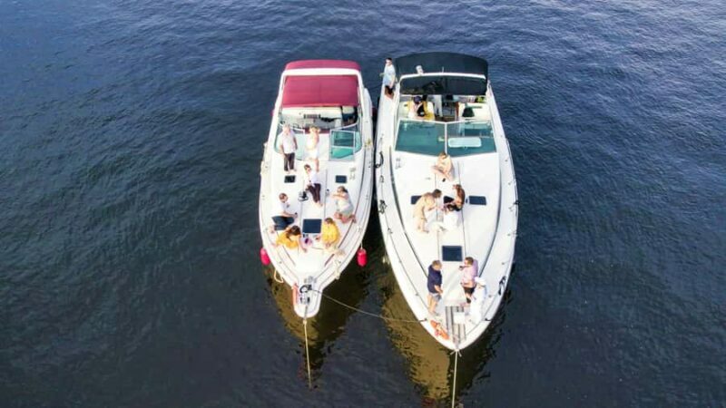 Ottawa: Downtown Yacht Cruise - Thur-Sun - 6 PM to 7 PM - Key Points