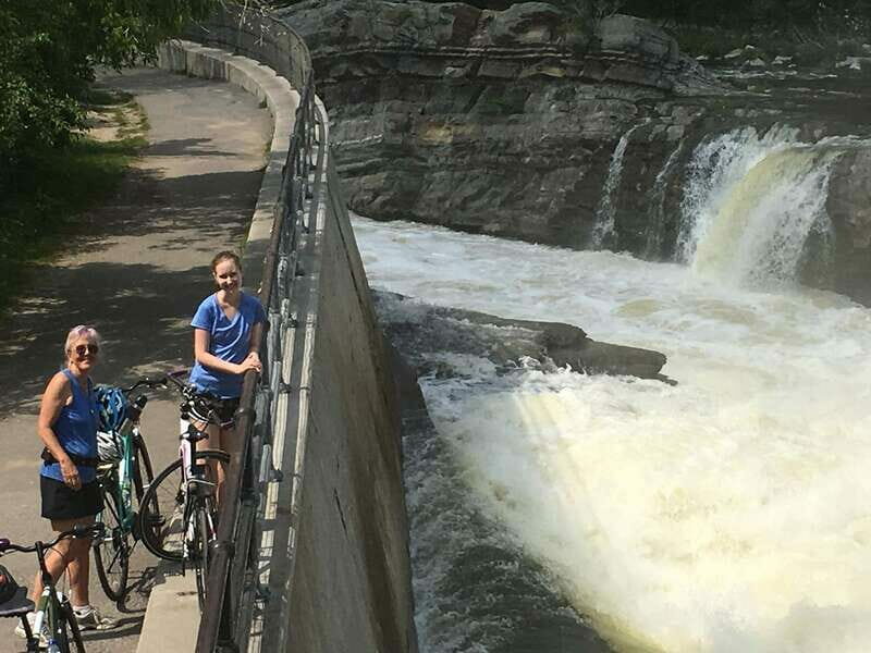 Ottawa: Guided Bike Tour through Ottawa and Gatineau - FAQ
