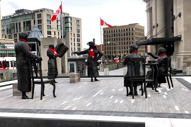 Ottawa Self-Guided Walking Tour and Scavenger Hunt - Scavenger Hunt Challenges