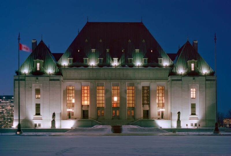 Ottawa: Small Group Night Tour W/River Cruise & Light Show - Guided Driving Tour of the City
