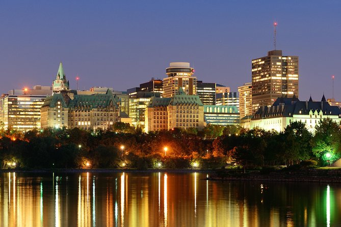 Ottawa Small Group Night Tour With River Cruise + Light Show - Van Tour of Ottawa