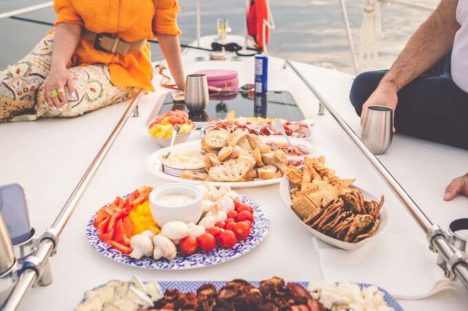 Ottawa: Yacht Cruises on Ottawa River - Wed, Thu, or Fri - Booking and Cancellation