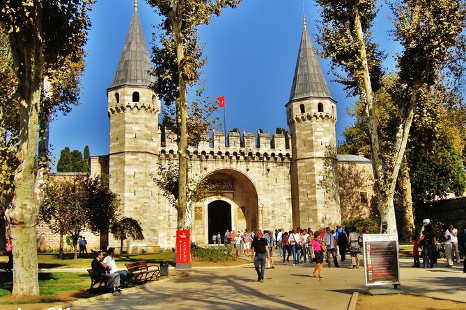 Ottoman Royal Tour At The Topkapi Palace - Skip The Line - Preparing for the Tour
