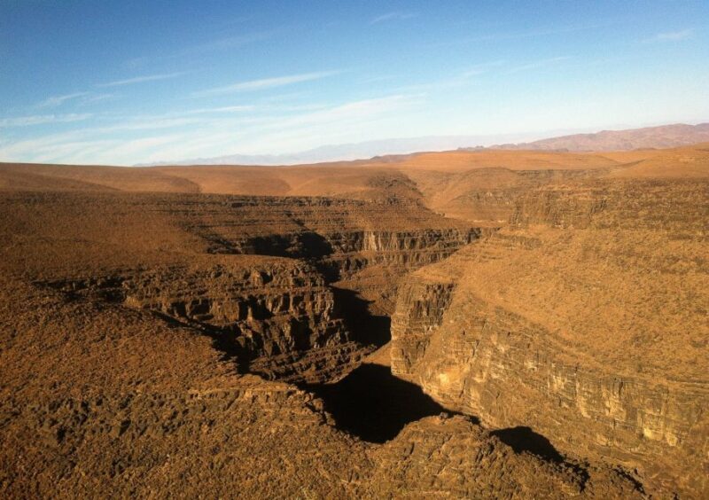Ouarzazate Airport: Private Transfer - Driver and Vehicle
