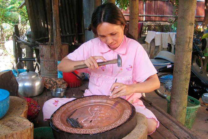 Oudong and Koh Chen Island - Full Day Cruise & Tour With English Speaking Guide - Discovering Local Lifestyles