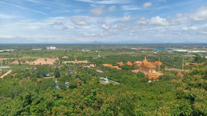Oudong Mountain - Phnom Penh Former Capital Day Tour - Sontte Wan Buddhist Meditation Center