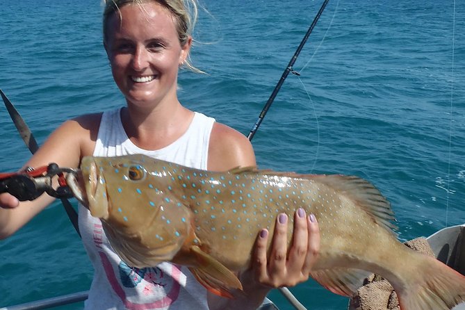 Out N About Sportfishing for Share and Private Charters on Reef and Estuary - Meeting Point