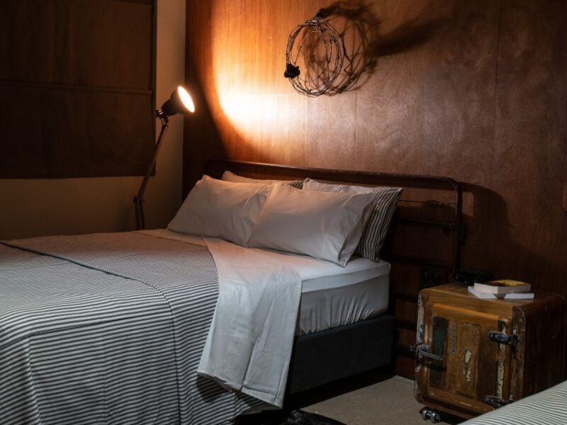 Outback Queensland: Longreach Storytelling Holiday - 3 Day - Sunset River Cruise