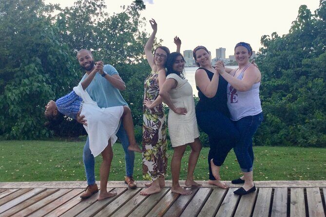 Outdoor Salsa Class Experience in San Juan - The Sum Up