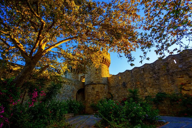 Outdoor Scavenger Hunt and Tour of Rhodes Old Town - Navigating the Winding Streets