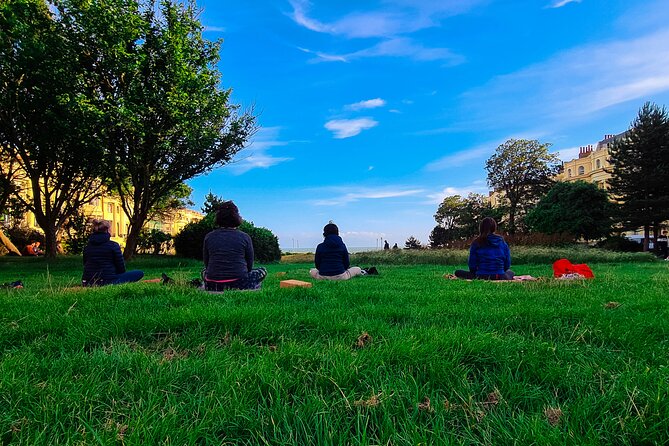 Outdoor Yoga Class at Brightons Sea Front - Meeting Point