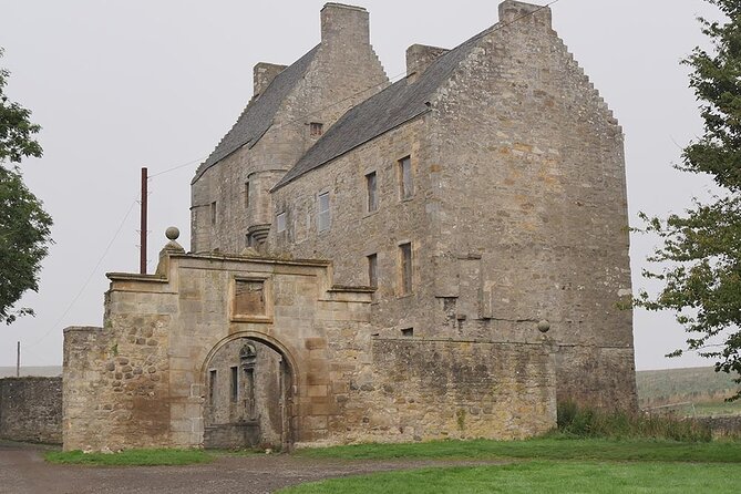 Outlander & Blood of My Blood Day Tours Lallybroch From Edinburgh - Worth The Stay