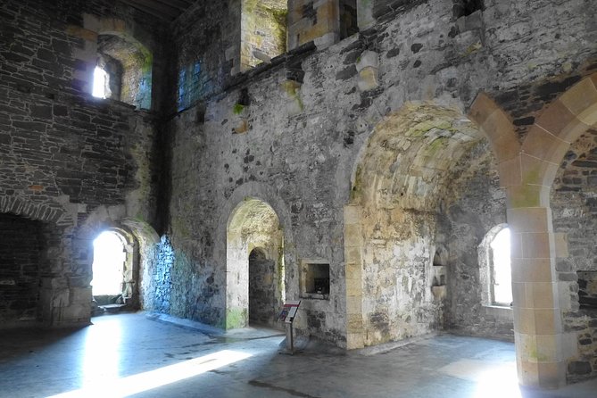 Outlander Tour - Meeting and Pickup Details