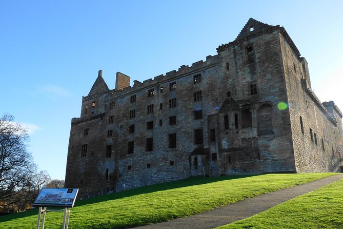 Outlander Tour - Filming Locations
