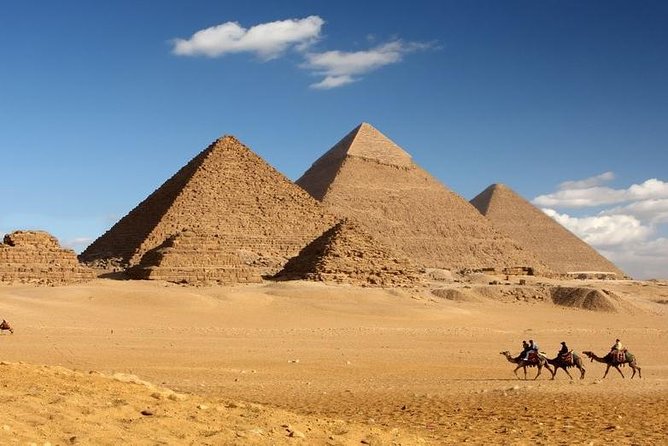 Over Day to Cairo Pyramids Museum Sphinx and Lunch From Hurghada - Group Size and Accessibility