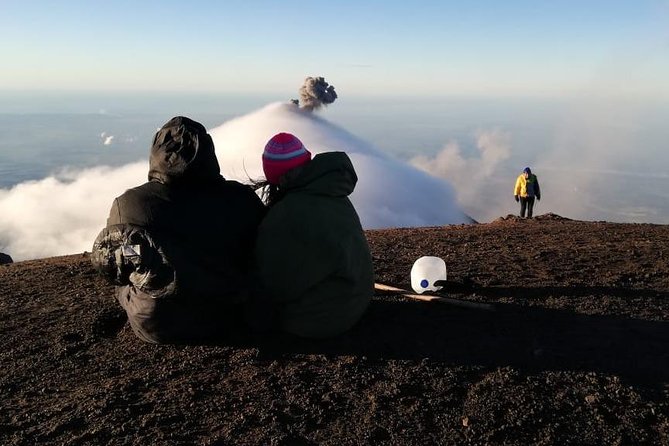Overnight Adventure !!Hike Acatenango Volcano - Stunning Vistas and Landscapes