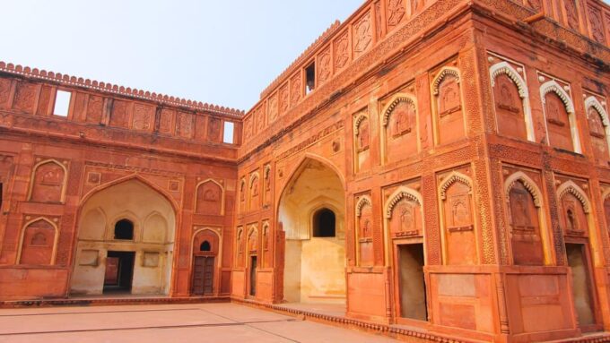 Overnight Agra Tour From Hyderabad With Return Flight - Transportation and Guide