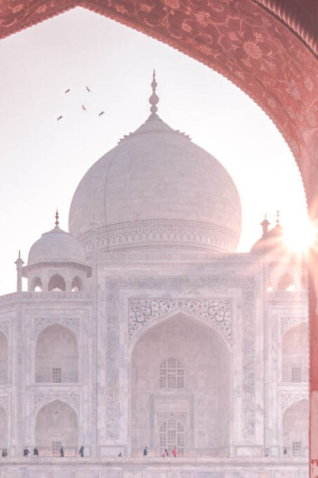 Overnight Agra With Kalakriti Show (Mohabbat E Taj Show) - Essentials to Bring