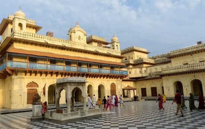 Overnight Ayodhya Tour From Pune With Return Flight - Frequently Asked Questions