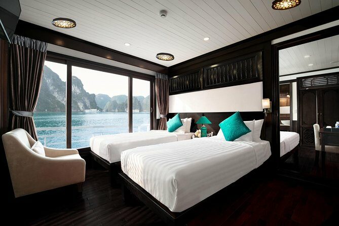 Overnight Luxury 5 Star Alisa Cruise with Meals, Kayak or Bamboo Boat - The Bottom Line