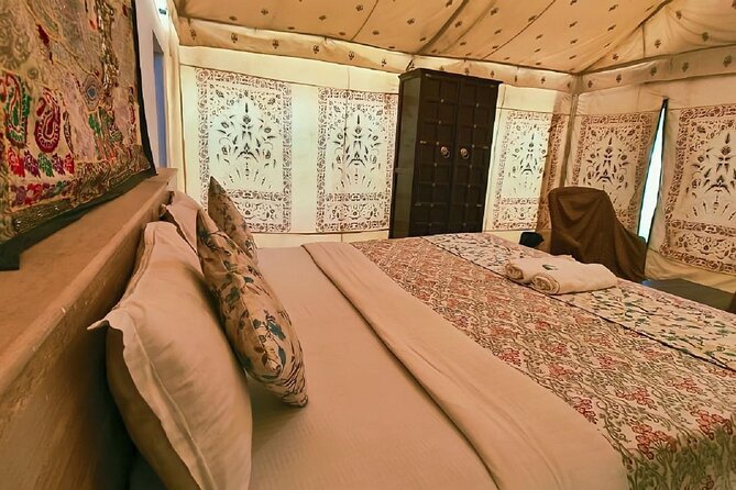 Overnight Stay in a Luxury Camp With a Cultural Show & Dinner. - Thar Desert Exploration