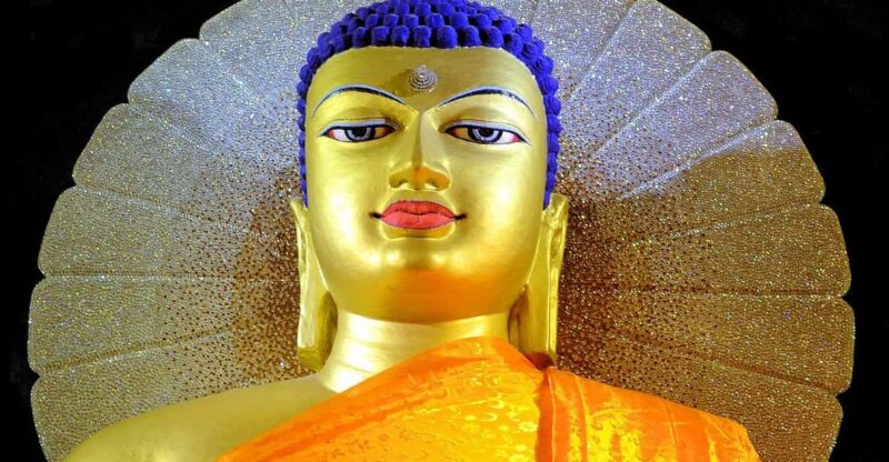 Overnight Varanasi Tour From Mumbai With Return Flight - Key Points