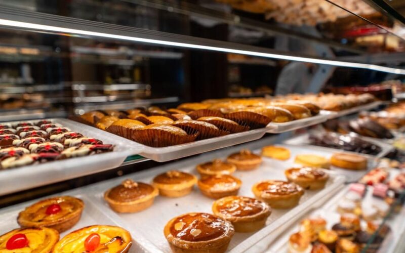 Oviedo: Tour With Tasting of Moscovitas and Other Asturian Sweets - Key Points