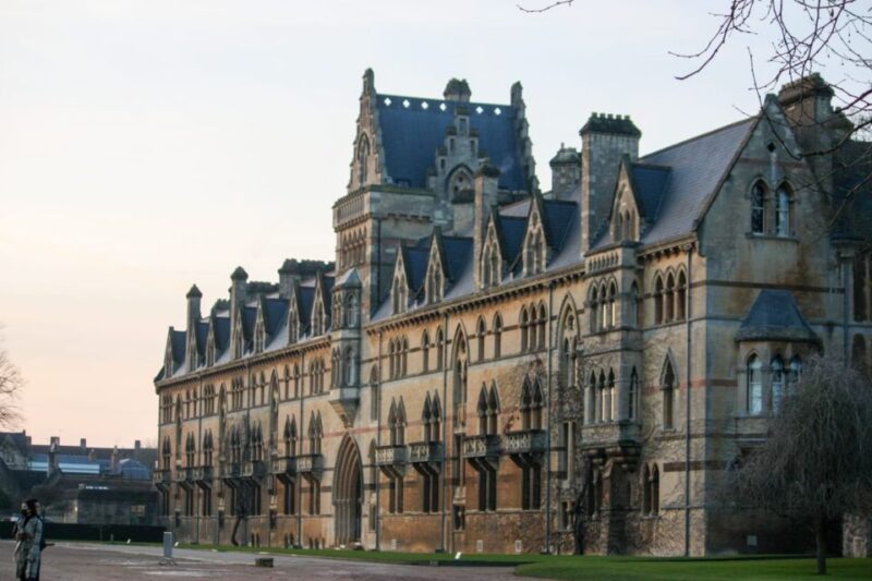 Oxford: Alumni Led Walking & Punting Tour W/New College - Duration & Availability