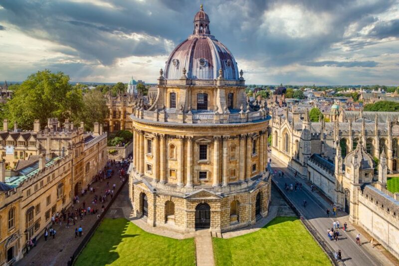 Oxford: Alumni Led Walking & Punting Tour W/New College - Inclusion Details