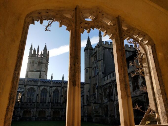 Oxford: C.S. Lewis & J.R.R. Tolkien Guided Walking Tour - Visiting Exeter College