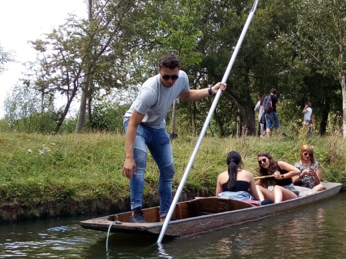Oxford: Chauffeured Punting River With Optional Walking Tour - Duration and Timing