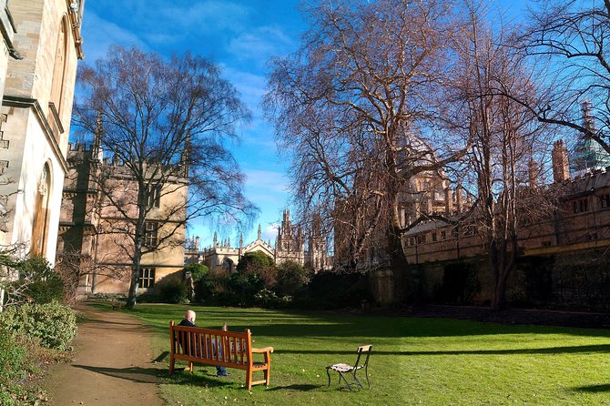 Oxford City and University Walking Small Group PUBLIC Tour - Exclusions and Closures