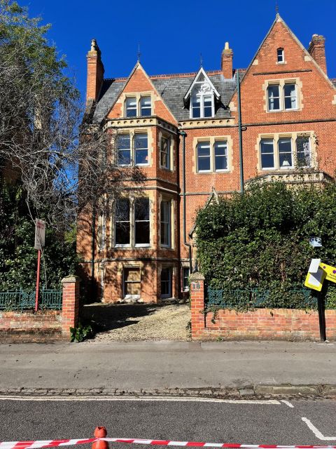 Oxford: City & University Tour With College Entry Included - Inclusions and Exclusions