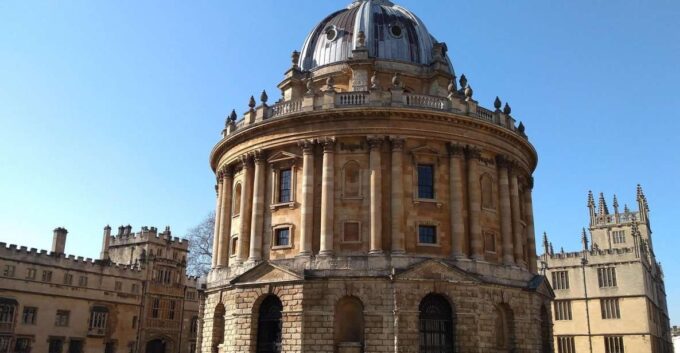Oxford Cotswold Shakespeare Private Tour Including Tickets - Stratford-upon-Avon Exploration