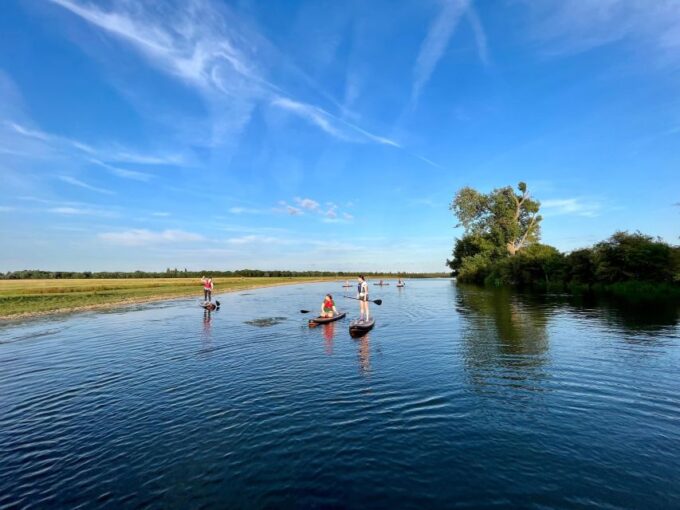 Oxford: Go Paddleboarding on the River Thames - Arrival and Check-In