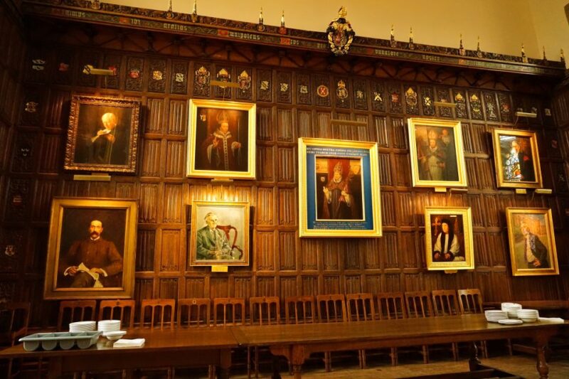 Oxford: Harry Potter Film Tour Led by University Alumni - Guided by Oxford Alumni