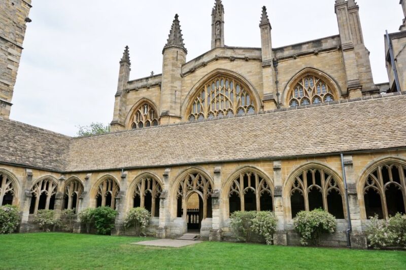 Oxford: Harry Potter Film Tour Led by University Alumni - New College and Divinity School