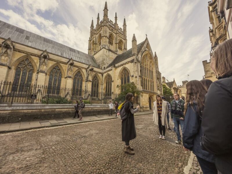 Oxford: Harry Potter Walking Tour Including New College - Discovering Medieval Buildings